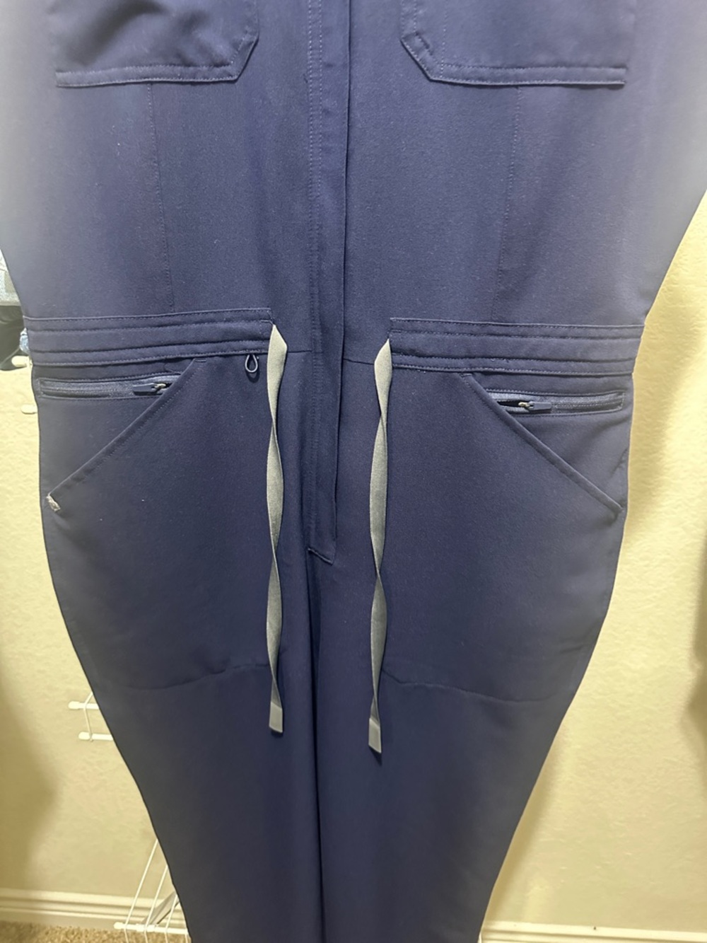 Figs Rafaela Navy Cap-Sleeve Cargo Jumpsuit - Picture 4 of 7